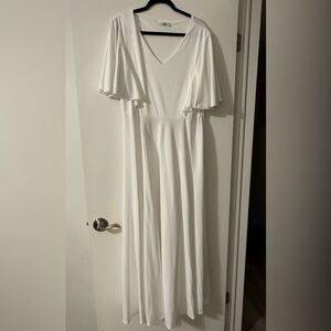Elegant White V-Neck Maxi Dress with Flutter Sleeves